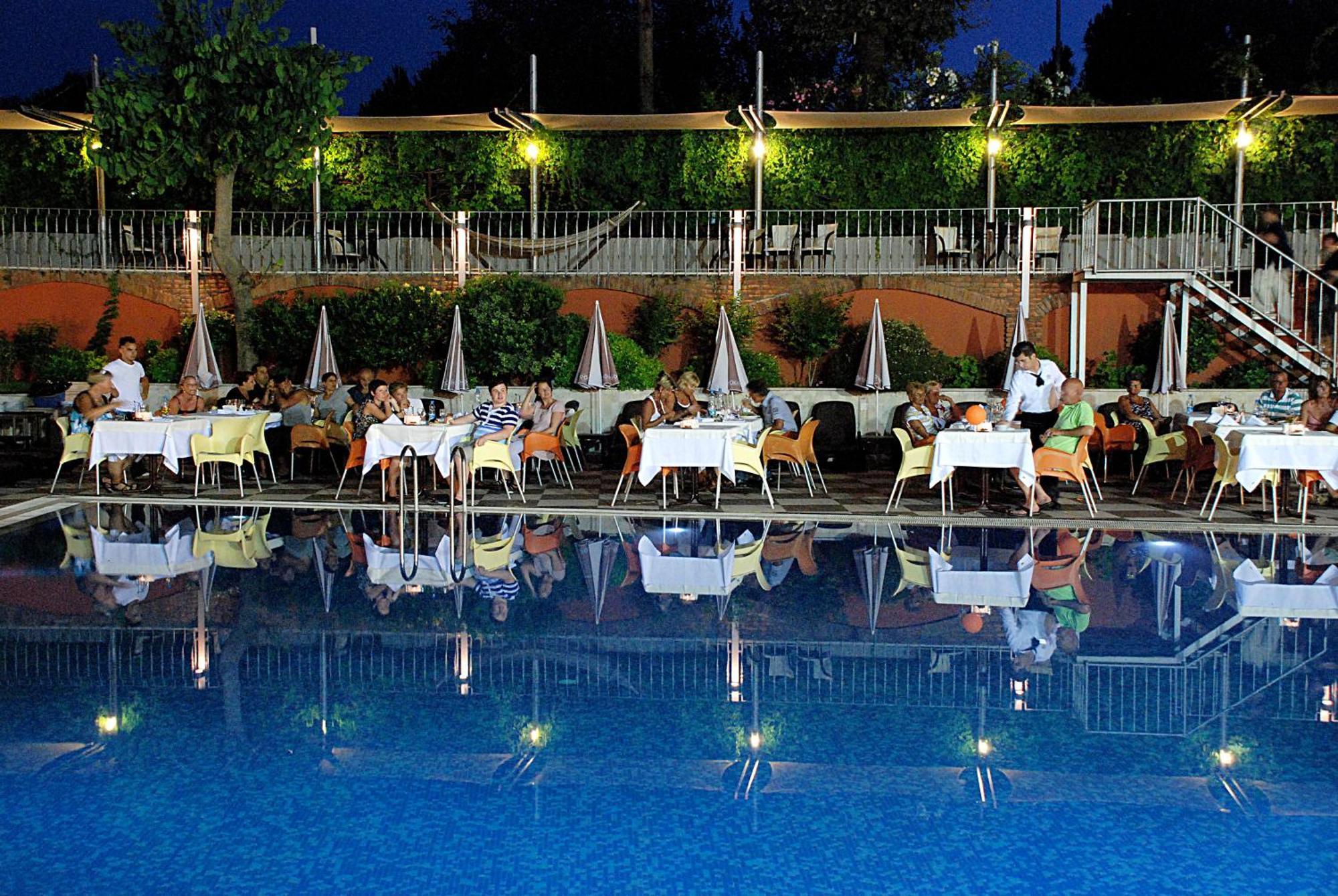Grand Okan Hotel Alanya Exterior photo